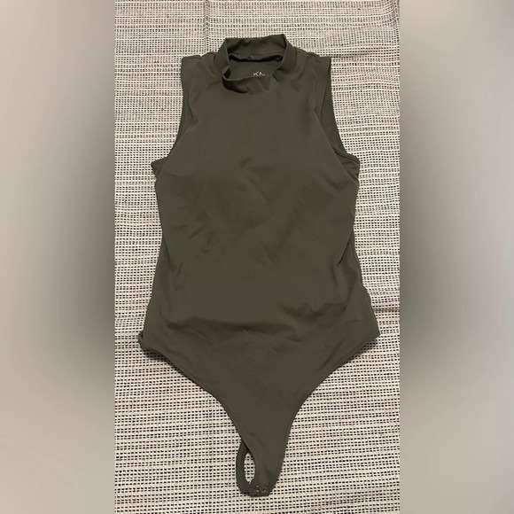 Klassy Network mock neck bodysuit olive green size XL thong - Picture 1 of 4